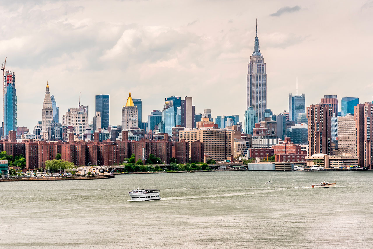 El Empire State Building : un rascacielos emblemático en Nueva York